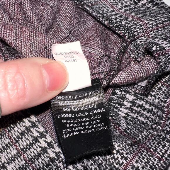 SO Womens Juniors 15 Mini Skirt Plaid Paper Bag Waist Black White Pink No Belt - Picture 12 of 12